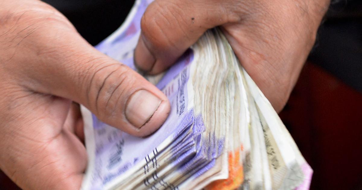 ای پی ایف او قواعد میں تبدیلی پر اپوزیشن برہم، تنخواہ دار طبقے کےلئے سزا قراردیا