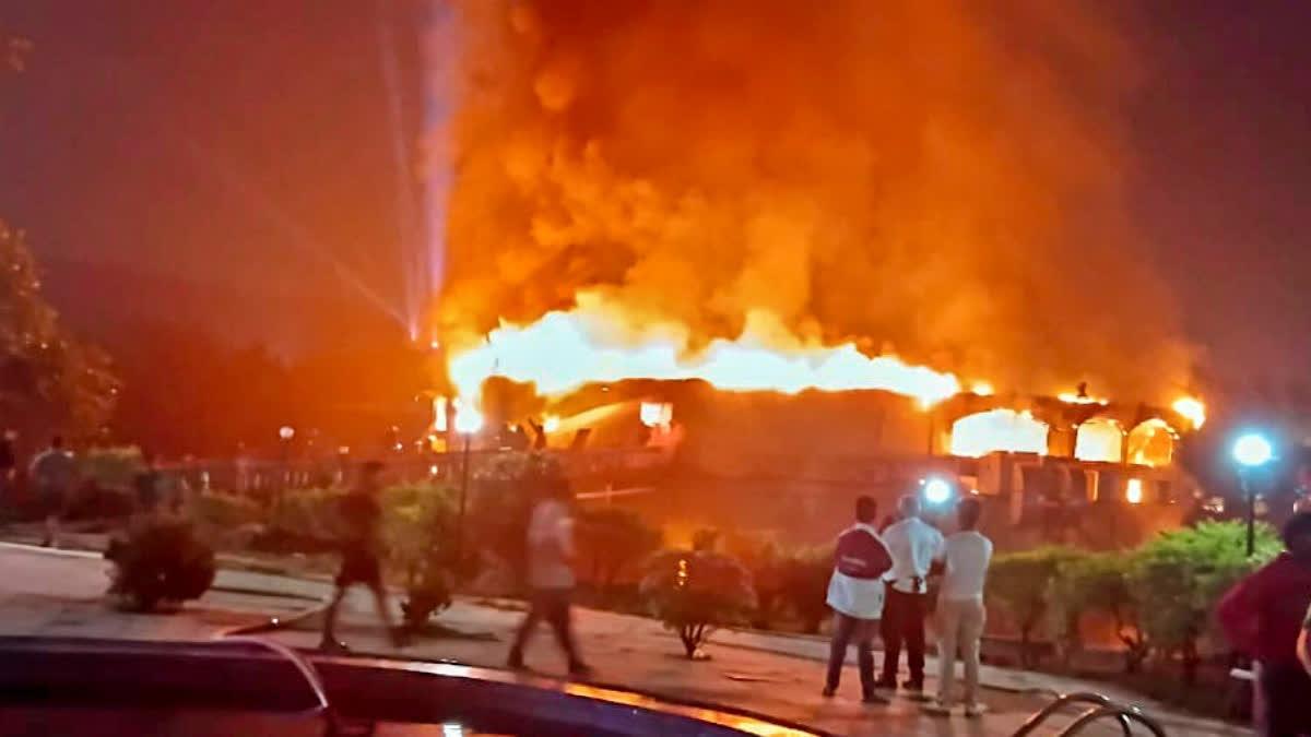 گوا کے نائٹ کلب میں آگ لگنے سے 25 لوگوں کی موت