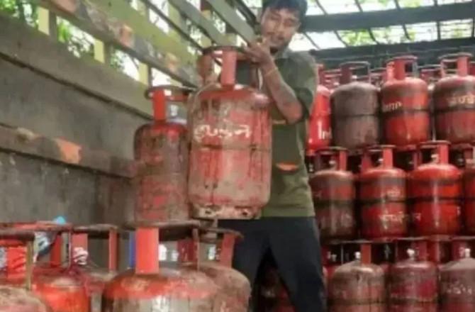 ایران جنگ:کمرشیل ایل پی جی کی قیمتوں میں 195روپے کا اضافہ